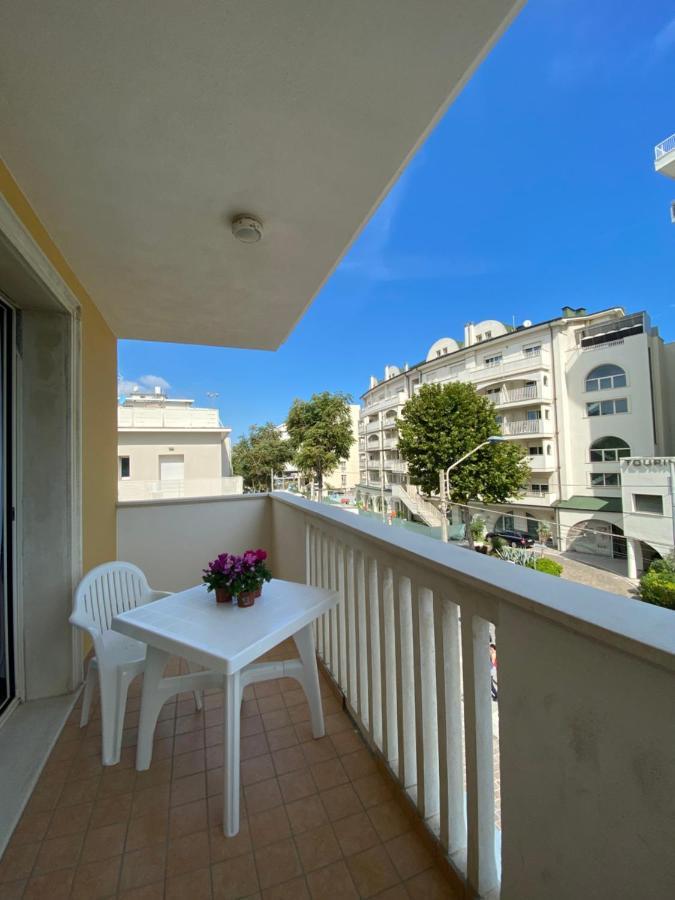 Residence T2 Rimini Exterior foto